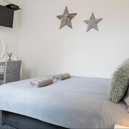 Megs Island Guest House 클리소프스 외부 사진