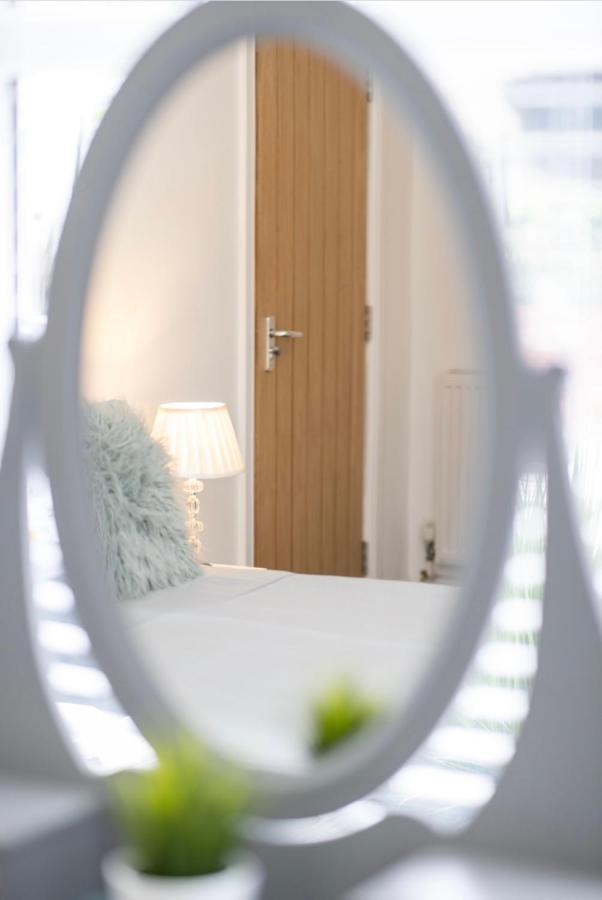 Megs Island Guest House 클리소프스 외부 사진