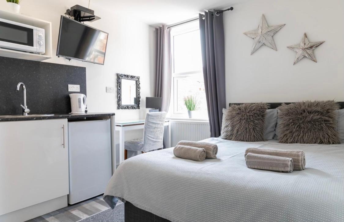 Megs Island Guest House 클리소프스 외부 사진
