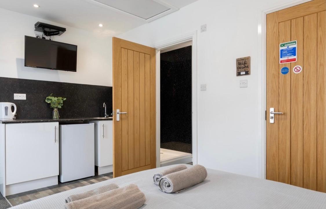 Megs Island Guest House 클리소프스 외부 사진